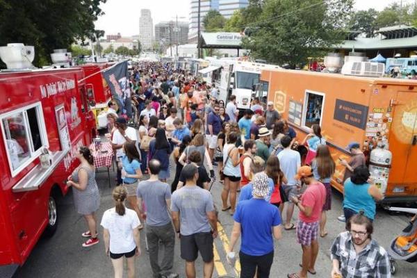 Food truck rodeo
